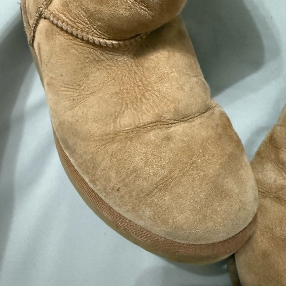 UGG Classic Brown Suede Boots - Picture 3 of 8